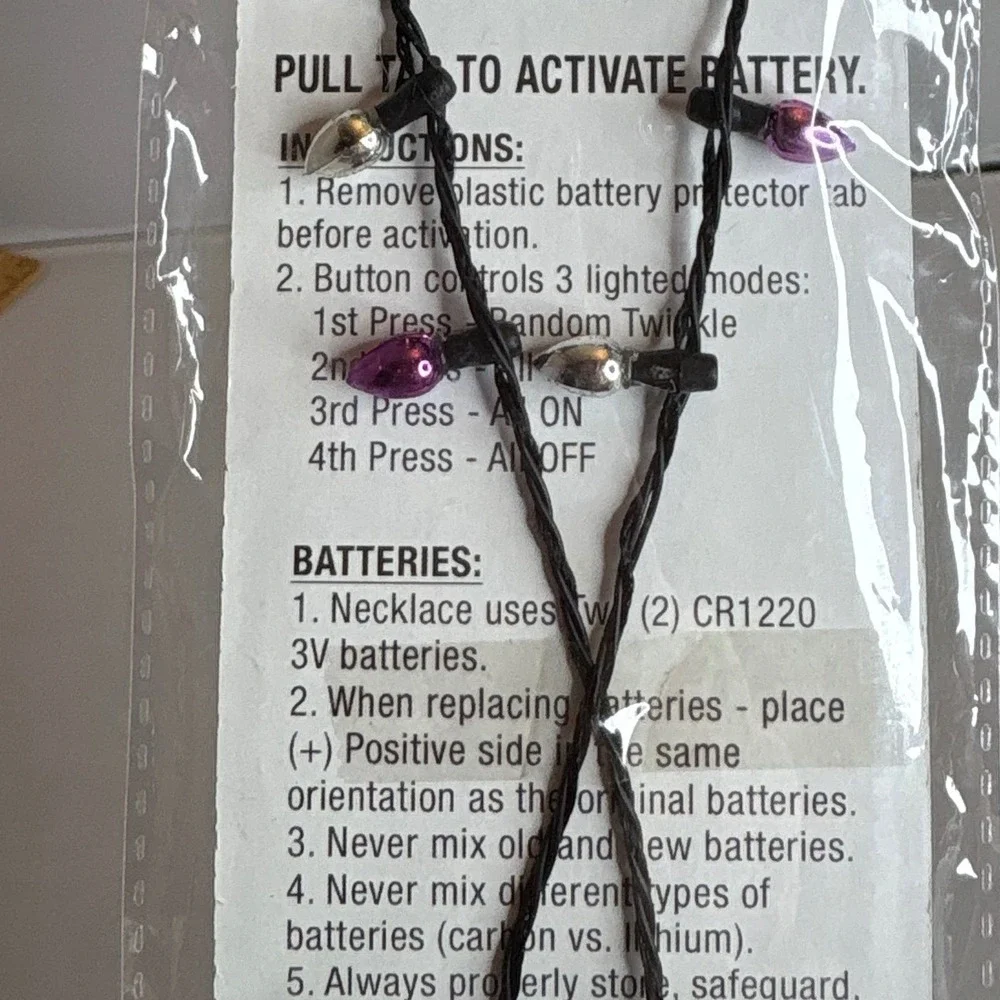 Seasons Holiday Flashing Necklace Mini Bulbs 8 LED 3 Modes Batteries‎ Christmas